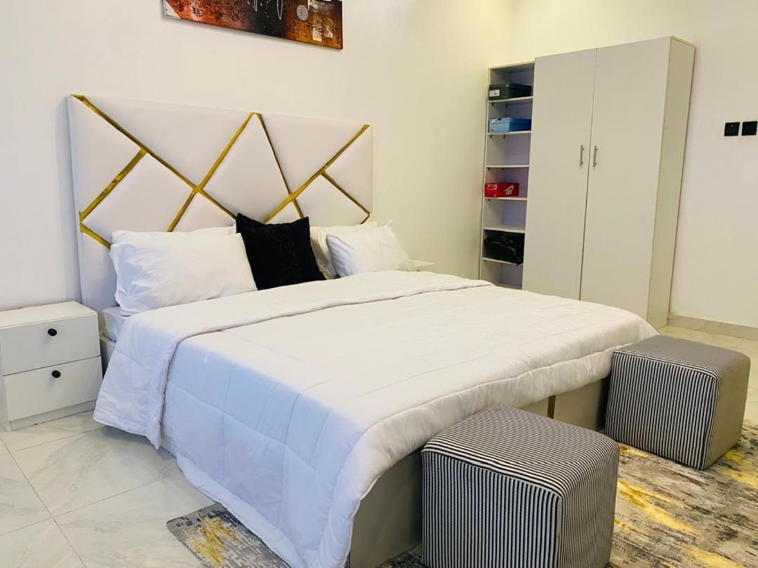 Villa Toscana Luxe Gra Port Harcourt Exterior foto